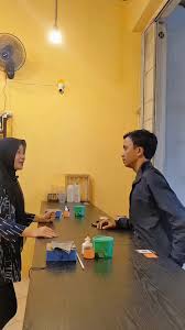 Rekomendasi Parfum Segar untuk Ibadah Puasa