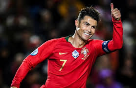 Er spielte auf der position центральный нап. Do Mirovogo Rekorda 11 Golov Ronaldu Bespodoben V Portugalii Realnyj Futbol
