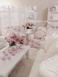 15 Stunning Shabby Chic Bedroom Curtains Ideas Shabby Chic Room Shabby Chic Living Room Shabby Chic Wall Decor