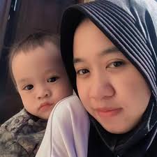 Emang boleh saat suami kita selingkuh kita balas dengan hal serupa? Lagian  aku juga dapat bnyak perhatian dari lawan jenis ngga sekedar care mereka  juga lebih mengerti aku dibandingkan suami?