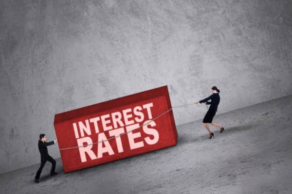 What Happens to Dubai Property When Interest Rates Rise?
