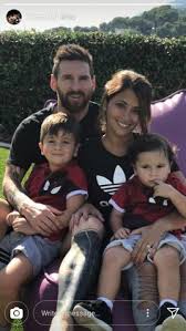 Lionel messi's father and agent appeared to raise the possibility that he's exploring the option of the barcelona talisman staying at the club for one more year, according to spanish tv station cuatro. 120 Messi And His Wife Ideas Messi And His Wife Messi Lionel Messi