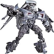 Amazon.com: Transformers: The Last Knight Titan Changers Optimus Prime :  Toys & Games