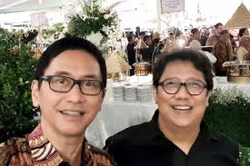 Kocak! Begini Aksi Addie MS dan Erwin Gutawa Adu Nyanyi ala Tompi