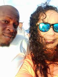 Can someone remove the guy in the background and whiten my smile?