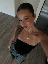 New Luxe Balcony range , this set is so dreamy 💚🕊 @loungeunderwear