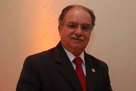 Perfil do Consumidor: Silas da Costa e Silva