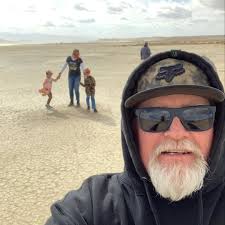 Help how I can paint above this aluminum patio ?