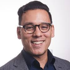 Andy Mott's Instagram, Twitter & Facebook