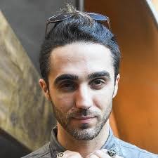 Daniel Bleach's Instagram, Twitter & Facebook