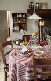 I Often See Pins Qualified Of French For Whom I Search For The French Twist But Here This I Nappe De Table Meubles De Campagne Maison De Campagne Francaise