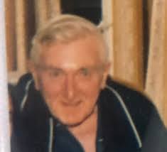 The family from Spudders Bridge. John and Mary Thomas with their children  Phyllis, Ron, Roy, Glyn, Joan (my mam) and Mair. Birthday wishes to Auntie  Mair who is 80 today! :)