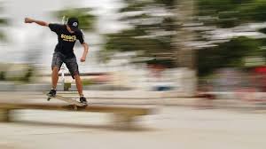 When i set the image as my wallpaper it gets very blurry. Hd Wallpaper Skateboard Skater Sport Radical Blurred Motion Full Length Wallpaper Flare