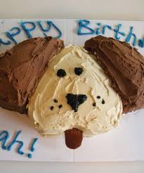 Heart Shape Chocolate Birthday Cake For Mom Mom Com Dog Cake 50 Amazing And Easy Kids Cakes Your Valentine S Day Gear Will Come In Han In 2020 Birthday Cake Kids Easy Cakes For Kids Birthday Cake For Mom
