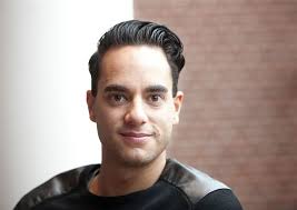 Freek bartels (34) vervult dit jaar de rol van jezus in de elfde editie van the passion. Freek En Jip Bartels Staan Samen In Musical Show Ad Nl