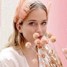 Elizabeth Lail Fan (@ElizabethLailBR)