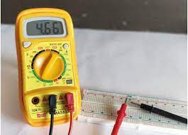 Newbie Guide How To Use A Digital Multimeter Multimeter Digital Ac Dc Voltage