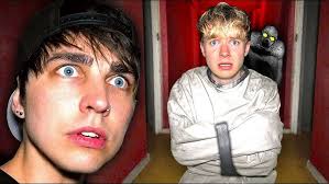 Ghost Hunting at Haunted Insane Asylum (ft. Jake & Johnnie)