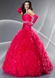 O aniversário de 15 anos com tema paris faz sucesso entre as meninas mais românticas. Los Mejores Vestidos De 15 Anos Que Toda Quinceanera Desea Mujeres Femeninas
