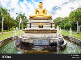 The park was originally named victoria park after queen victoria but was renamed after queen viharamahadevi. Viharamahadevi Park Image Photo Free Trial Bigstock