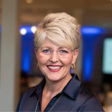 I'm happy to share that after a 43-year full-time career in Human  Resources, I am retiring. I will continue to work part time as Human  Resources Advisor, AMC Integration at Mass General