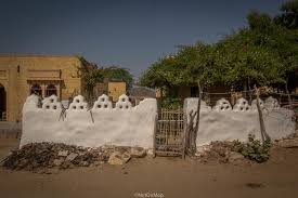 A parking lot will please the guests who travel by car. Homestay Notonmap Badal House Kuri India Booking Com