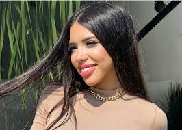 Yeri MUA: Su huella en la tendencia actual