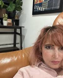 Profile for Annika Franklin