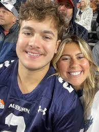 Tammy Hawk's Instagram, Twitter & Facebook