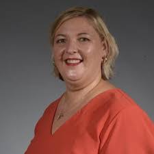 Deirdre Mcbride's Instagram, Twitter & Facebook