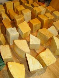 (poți topi uleiul de cocos la microunde, în reprize de câte 30 de o variantă populară de săpun de casă este cea care are la bază ceaiul verde, folosit în loc de apă, și uleiurile esențiale de lămâie și eucalipt. Camuflaj BalenÄ AlbastrÄ Ureche Sapun De Rufe Facut In Casa Fujifilmbarlad Ro