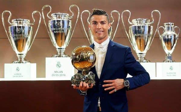 Cristiano Ronaldo Wins the Ballon d'Or as Player of the Year - The New York  Times