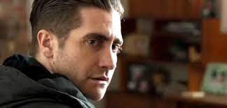 After a fatal incident sends him on a rampant path of destruction, a champion boxer fights to get custody of his daughter and revive his professional career. Jake Gyllenhaal Erschreckt Mit Gewichtsverlust