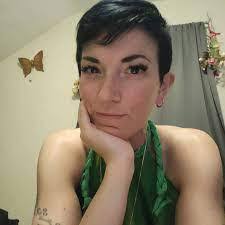 Lori Fetick's Instagram, Twitter & Facebook