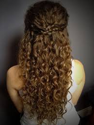 Curly Hairstyles Half Up Half Down Bun Natural Curls Hairstyles Curly Hair Styles Naturally Curly Hair Styles