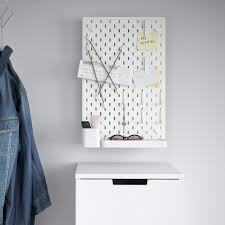 Skadis Lochplatte Kombination Weiss Online Oder Im Einrichtungshaus Ikea Osterreich In 2021 Ikea Wall Storage Peg Board