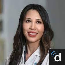 Elizabeth Keeler's Instagram, Twitter & Facebook