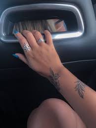 Tatuagem Smalltattoos Cicek Dovmeleri Mini Tattoos Dovme