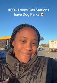 This is a MUST if you’re traveling with pets! 🐶 @LovesTravelStop is  located in 42 states so there’s plenty to choose from