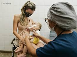 Apr 15, 2021 · a vacina protege contra o influenza a h1n1, a h3n2 e b. Saude Vacina 18 378 Pessoas Contra O Influenza Em 5 Dias No Df Portal Politica Distrital Noticias Sobre Politica E Saude Do Df
