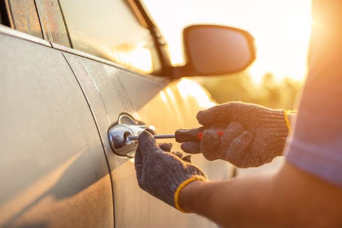 8 Vehicle Security Issues That May Require Locksmith Assistance