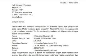 Download Contoh Surat Lamaran Kerja Menarik Baik Dan Benar 2020 Terbaru Bentuk Doc Pdf Portal Uang Surat Creative Cv Template Portal