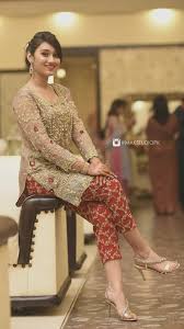 As you may know as per our fashion tradition in pakistani, indian and bangladeshi, they love very fine embroidery work through hand. Brides Sister Fancy Dress Design Pakistani Bridal Dresses Pakistani Wedding Dresses