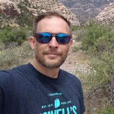 Jamie Huston (@JamieHuston19)