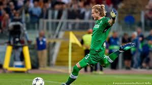 Loris karius believes that half the premier league wanted to sign him before he completed a transfer to manchester city 11 years ago. Loris Karius Liverpool S Thick Skinned First Choice Keeper Sports German Football And Major International Sports News Dw 25 05 2018