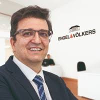 Pedro Corrales Rodrigáñez Email & Phone Number