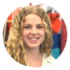 Mary Hennessy's Instagram, Twitter & Facebook