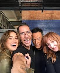 Bruce springsteen on zum kleinen preis hier bestellen. 400 Bruce Springsteen Ideen Bruce Springsteen Musik Musiker Zitate