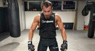 Termín zápasu klein vs young. Ufc 253 Ä¾udovit Klein Shane Young Livestream A Fight Card Betarena Sk