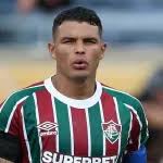 Inglês: Liverpool vence Burnley, assume liderança e pressiona Arsenal